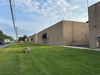 More details for 1107 Station Rd, Bellport Village, NY - Industrial for Lease