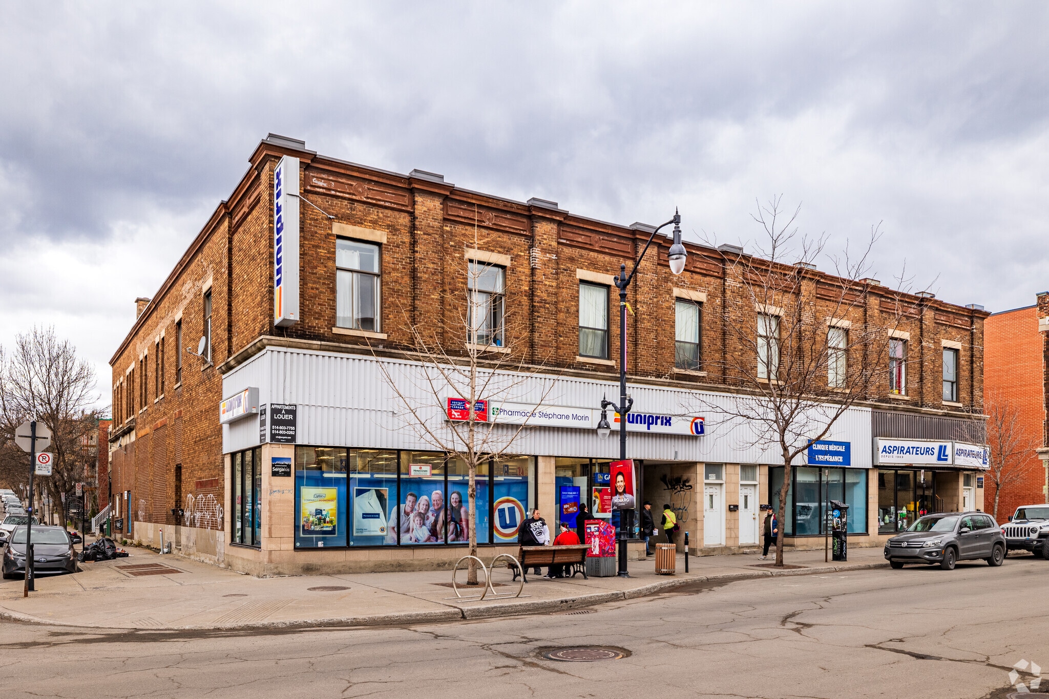 4251-4267 Rue Sainte-Catherine E, Montréal, QC for sale Primary Photo- Image 1 of 3