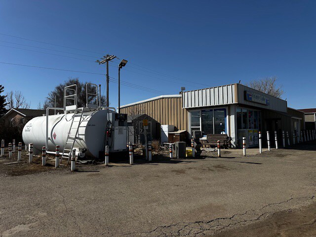 604 1 St S, Grassy Lake, AB à vendre Photo principale- Image 1 de 1