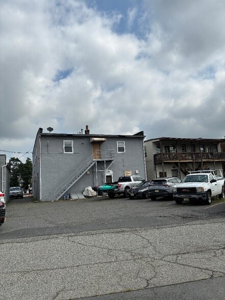12-16 S Plainfield Ave, South Plainfield, NJ for sale - Building Photo - Image 3 of 5