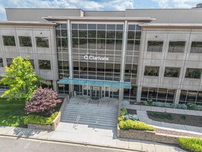 789 E Eisenhower Pky, Ann Arbor, MI à louer Photo intérieure- Image 1 de 8