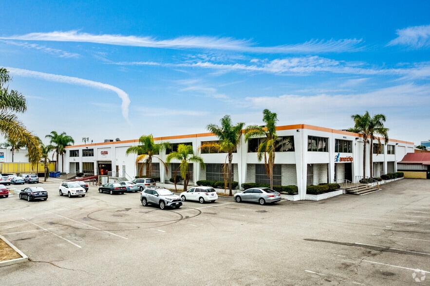19032-19038 S Vermont Ave, Gardena, CA for lease - Building Photo - Image 1 of 4
