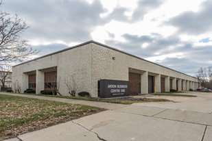 Akron Business Centre One - Warehouse