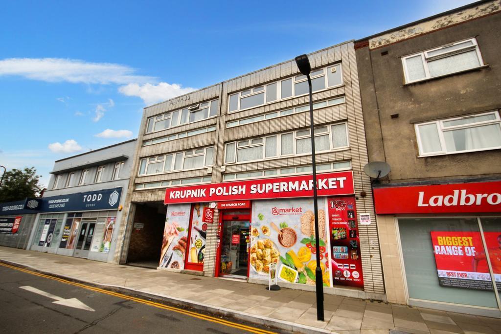 108-110 Church Rd, Northolt à vendre Photo principale- Image 1 de 5