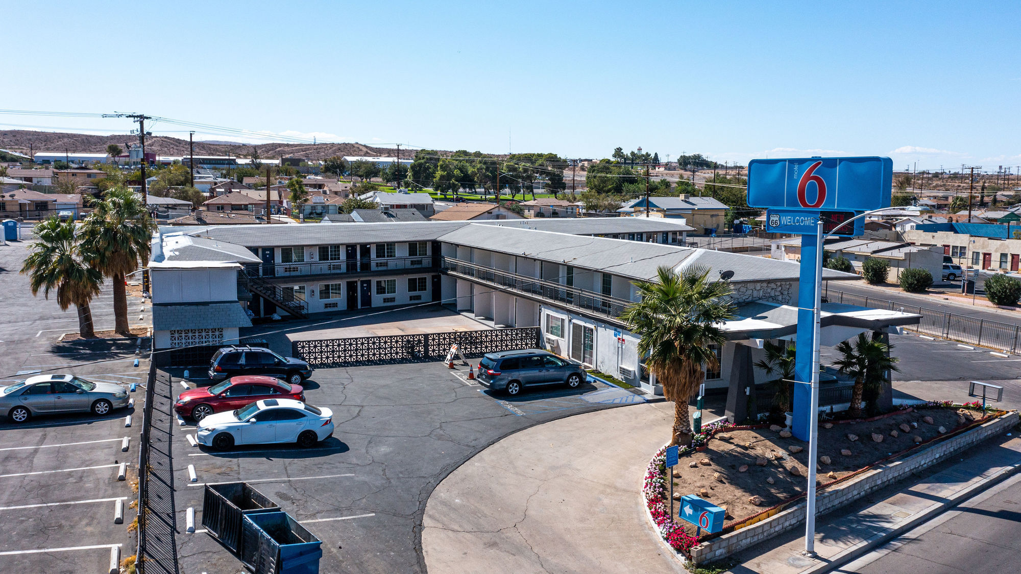 1350 W Main St, Barstow, CA à vendre Photo principale- Image 1 de 1