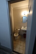 670-698 W 84th St, Hialeah, FL for lease Interior Photo- Image 2 of 18