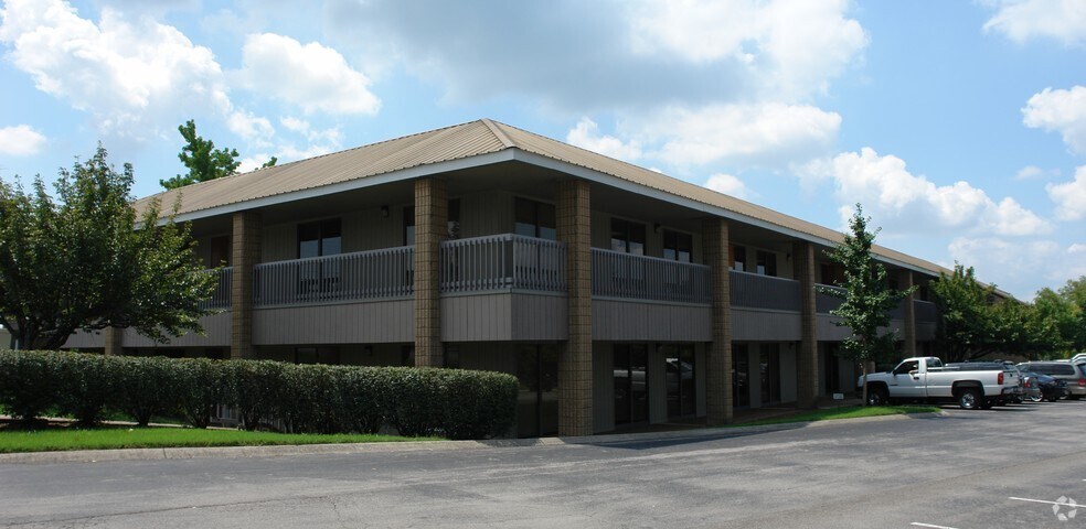 444 Metroplex Dr, Nashville, TN for sale - Building Photo - Image 3 of 9