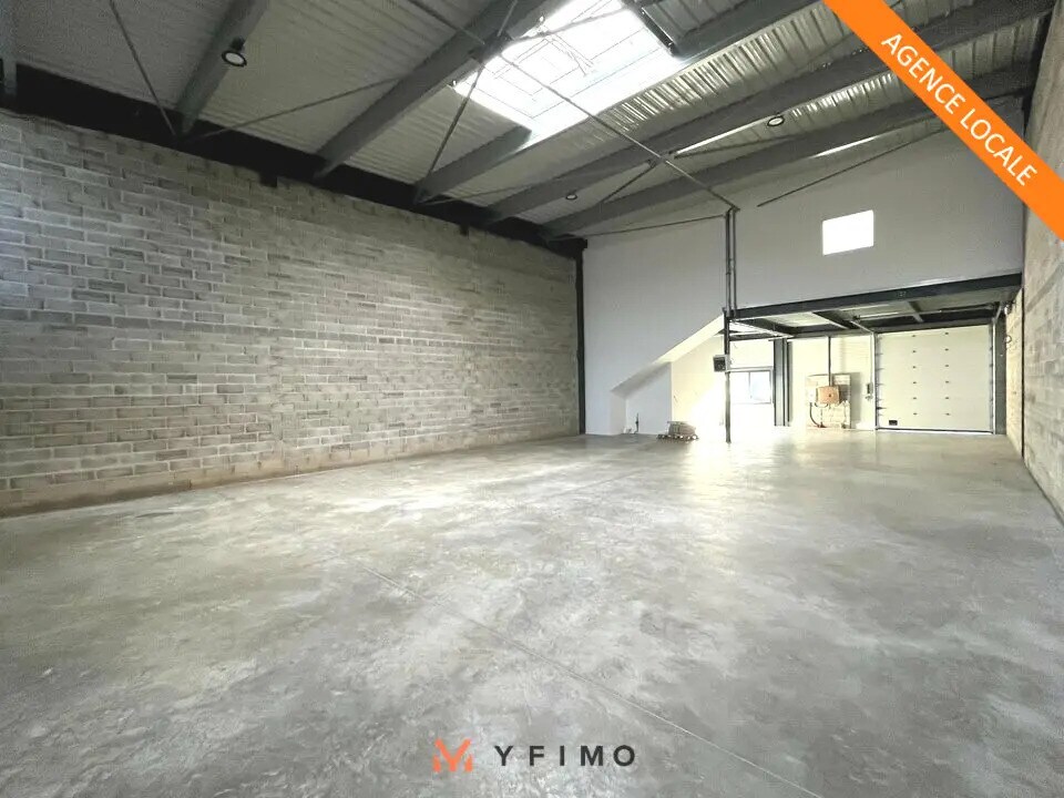 Flex in Les Mureaux for lease Interior Photo- Image 1 of 8