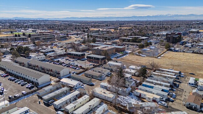 More details for 1434 Idalia Ct, Aurora, CO - Multifamily for Sale