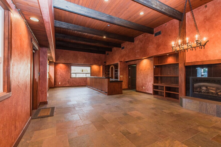 1215 W Poplar St, Walla Walla, WA à louer - Photo du bâtiment - Image 2 de 20