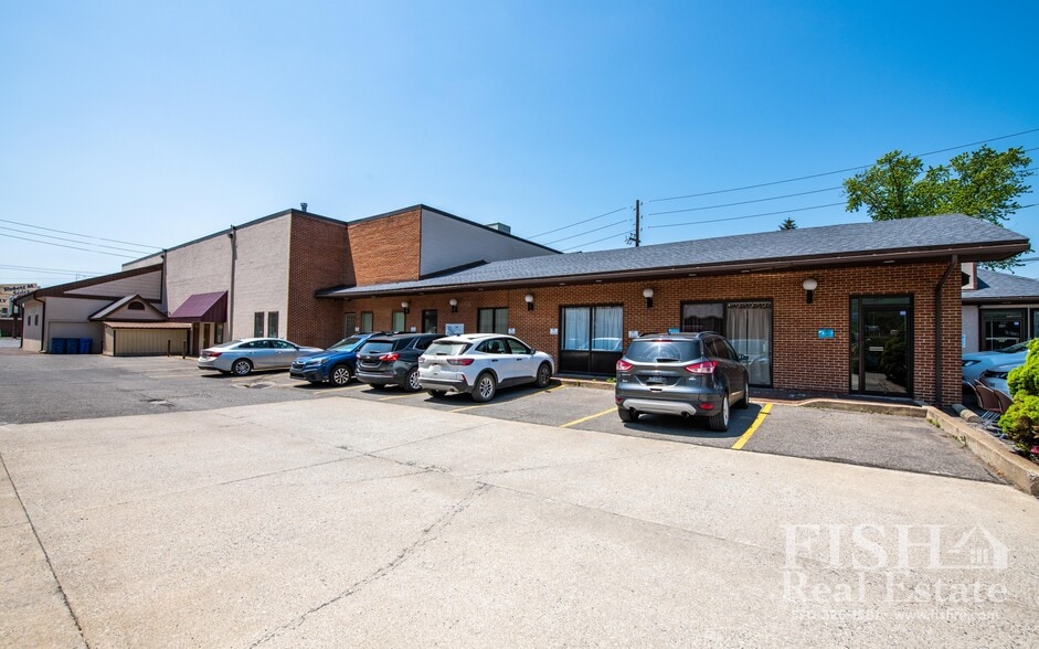 227 Academy St, Williamsport, PA for sale - Primary Photo - Image 1 of 16