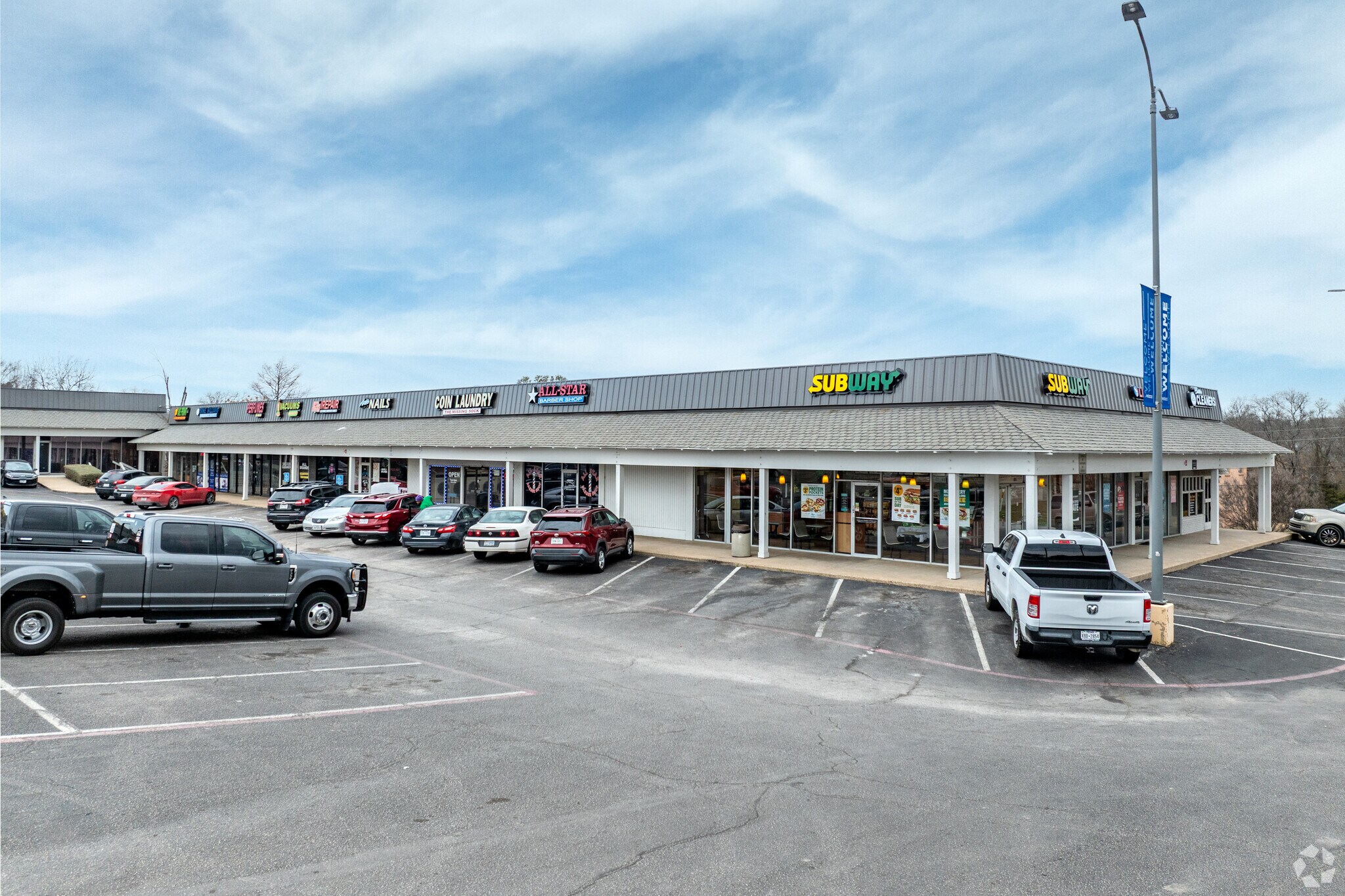 917 N Hampton Rd, DeSoto, TX for sale Primary Photo- Image 1 of 7