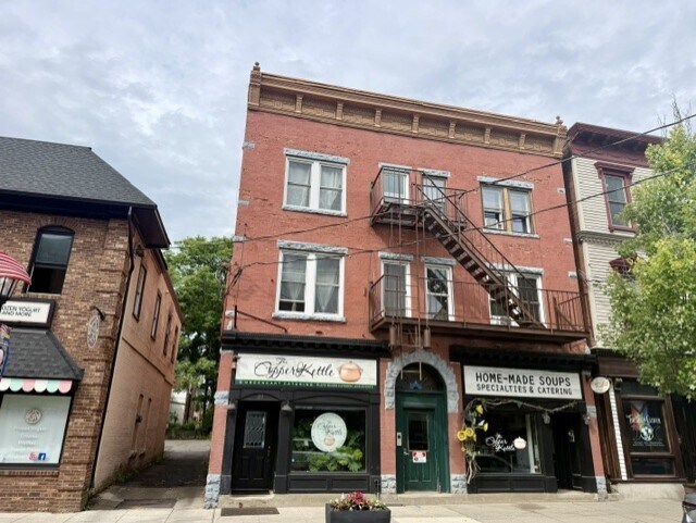 188 Spring St, Newton, NJ for lease - Building Photo - Image 3 of 7