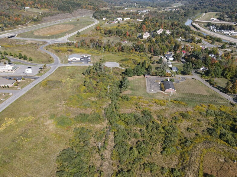 Lot 8 Hutcheson Dr, Mansfield, PA à vendre - Photo du bâtiment - Image 3 de 8