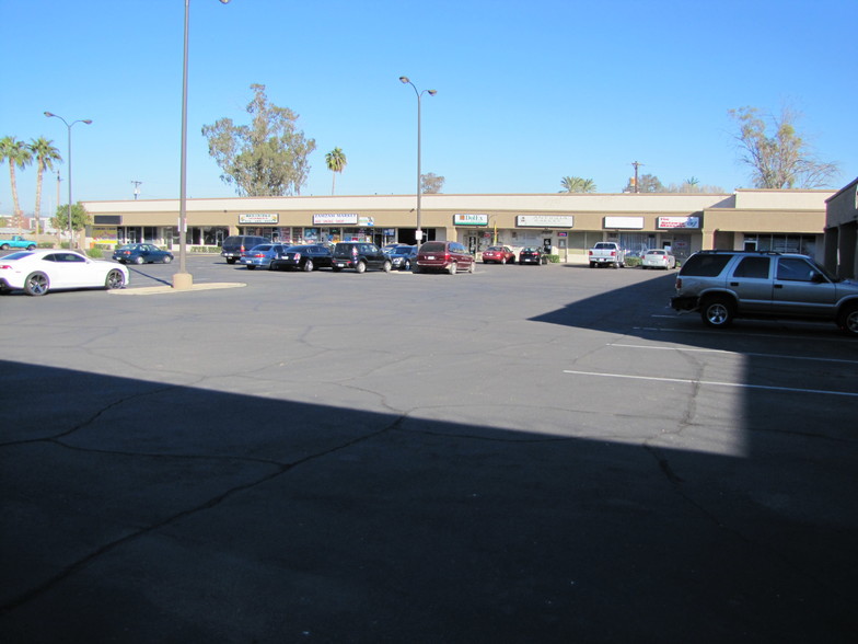 3601-3633 W Camelback Rd, Phoenix, AZ for lease - Building Photo - Image 2 of 16