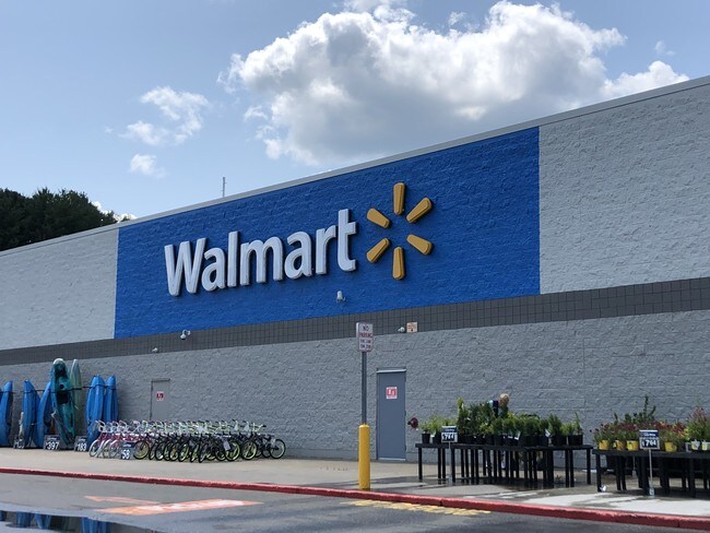 Plus de détails pour 2405-2441 Vestal Pky E, Vestal Township, NY - Commerce de détail à louer