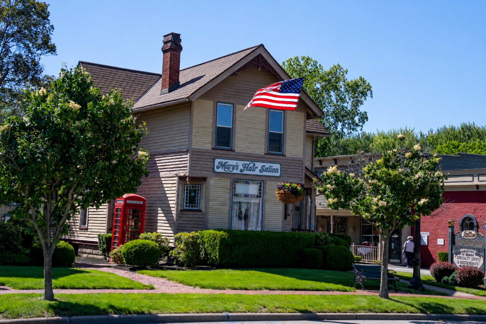 8112 Columbia Rd, Olmsted Falls, OH à vendre Photo principale- Image 1 de 20