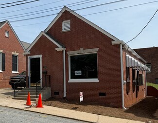 Plus de détails pour 139 W 2nd St, Rutherfordton, NC - Bureau à louer