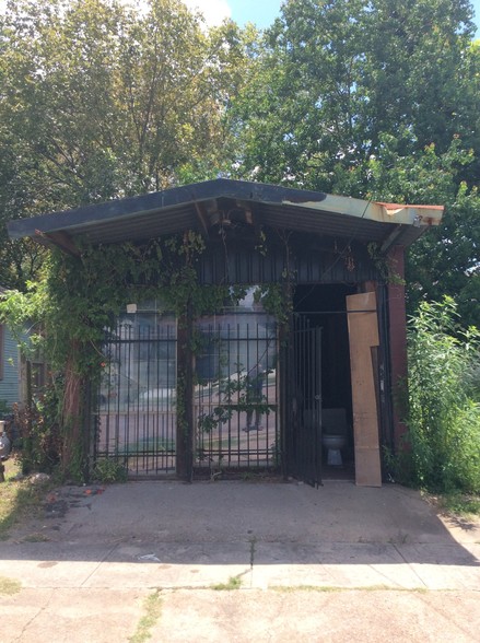 3717 Emancipation Ave, Houston, TX for sale - Building Photo - Image 1 of 1