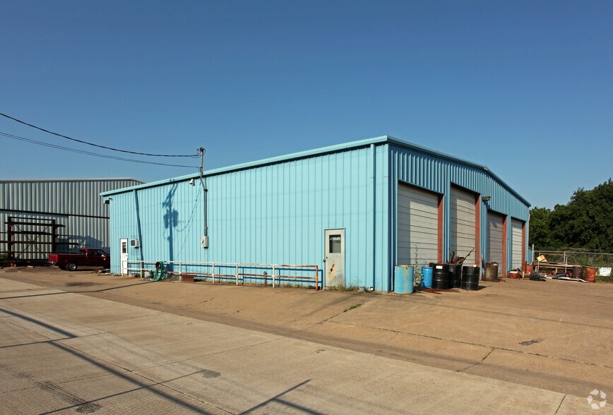 495 Proffitt St, Midlothian, TX à louer - Photo du bâtiment - Image 2 de 2