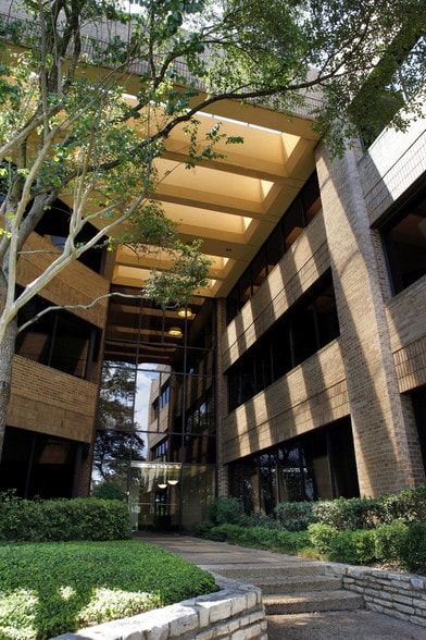 14800 San Pedro Ave, San Antonio, TX for lease - Building Photo - Image 2 of 5