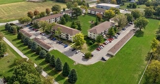Plus de détails pour 100-112 5th Ave NW, Altoona, IA - Multi-résidentiel à vendre