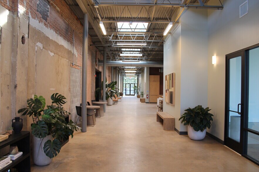 4320 Main St, Dallas, TX à vendre - Photo du bâtiment - Image 3 de 20