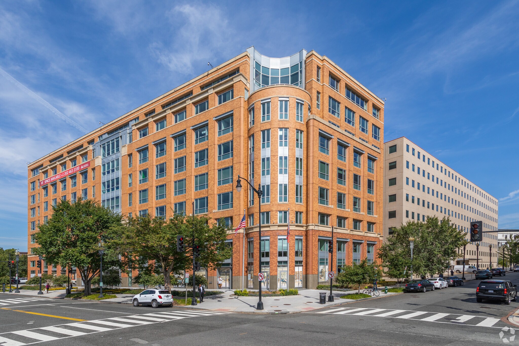 601 New Jersey Ave NW, Washington, DC à louer Photo du bâtiment- Image 1 de 33