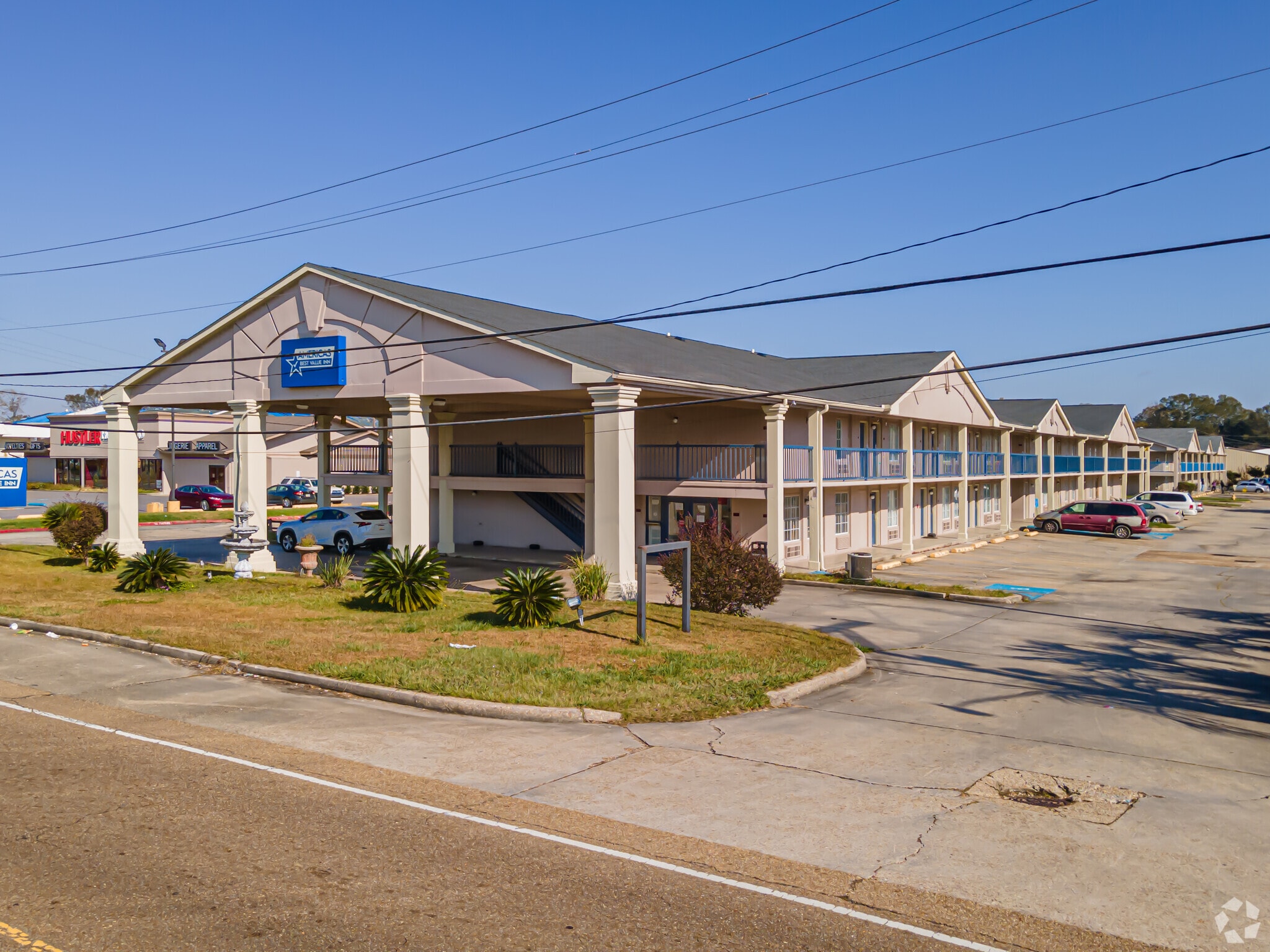 9919 Gwenadele Ave, Baton Rouge, LA for sale Primary Photo- Image 1 of 6