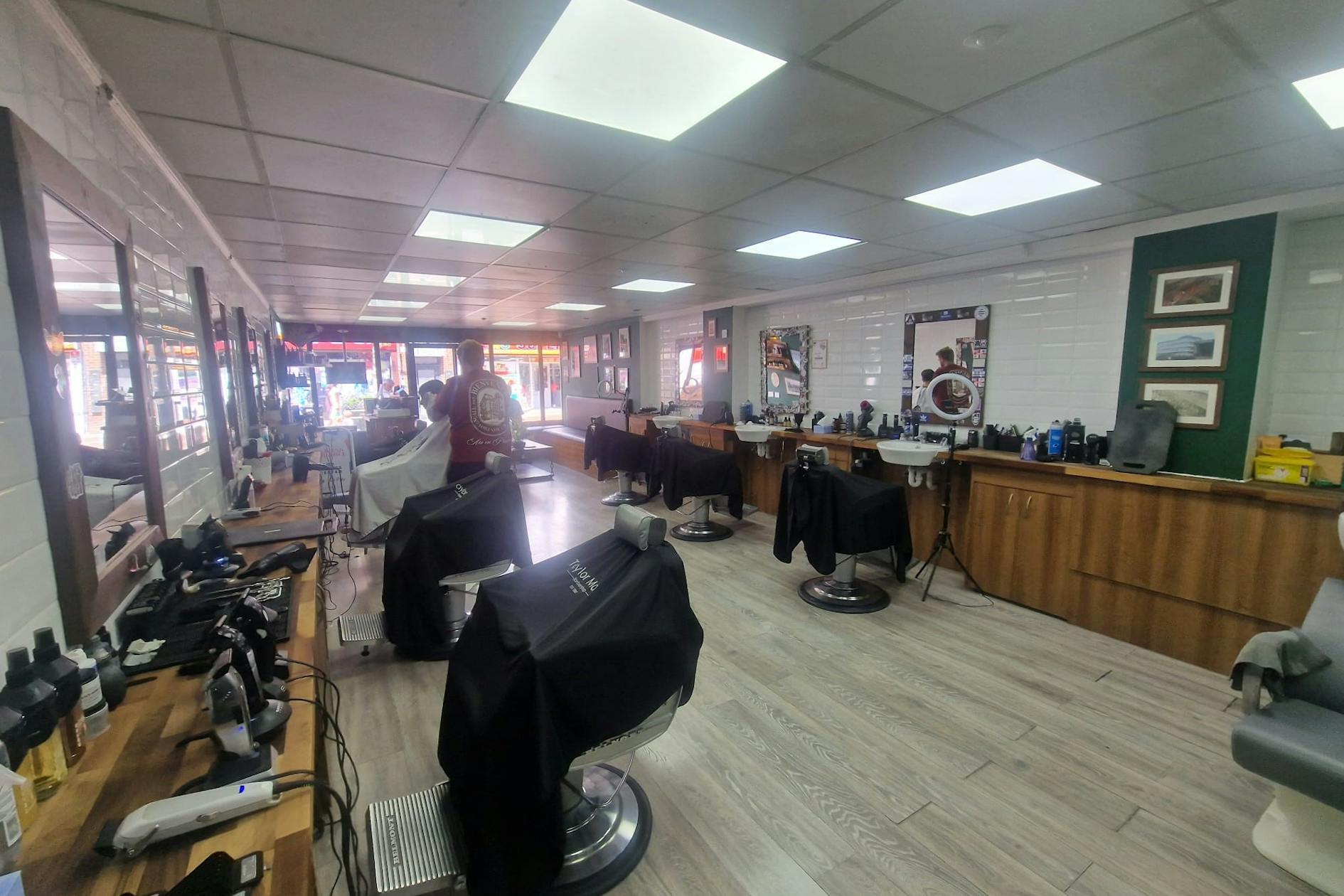 15-16 London St, Basingstoke for lease Interior Photo- Image 1 of 4