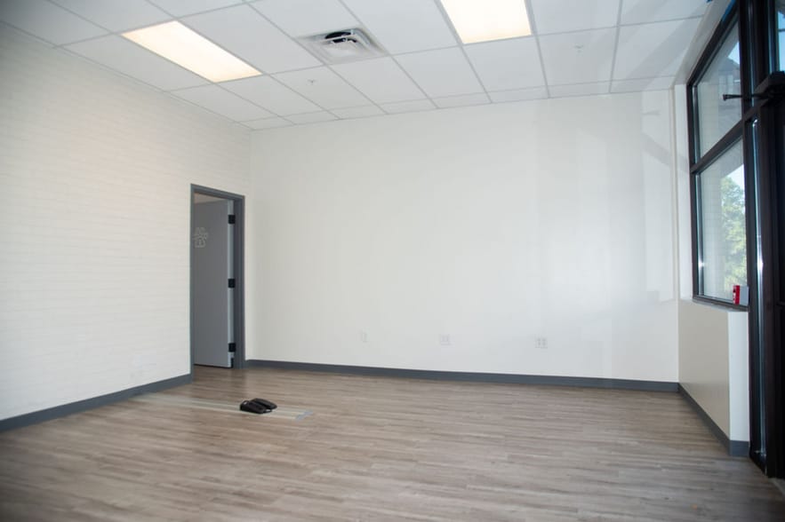 200-210 Burkitt Commons Ave, Nolensville, TN for lease - Building Photo - Image 3 of 10