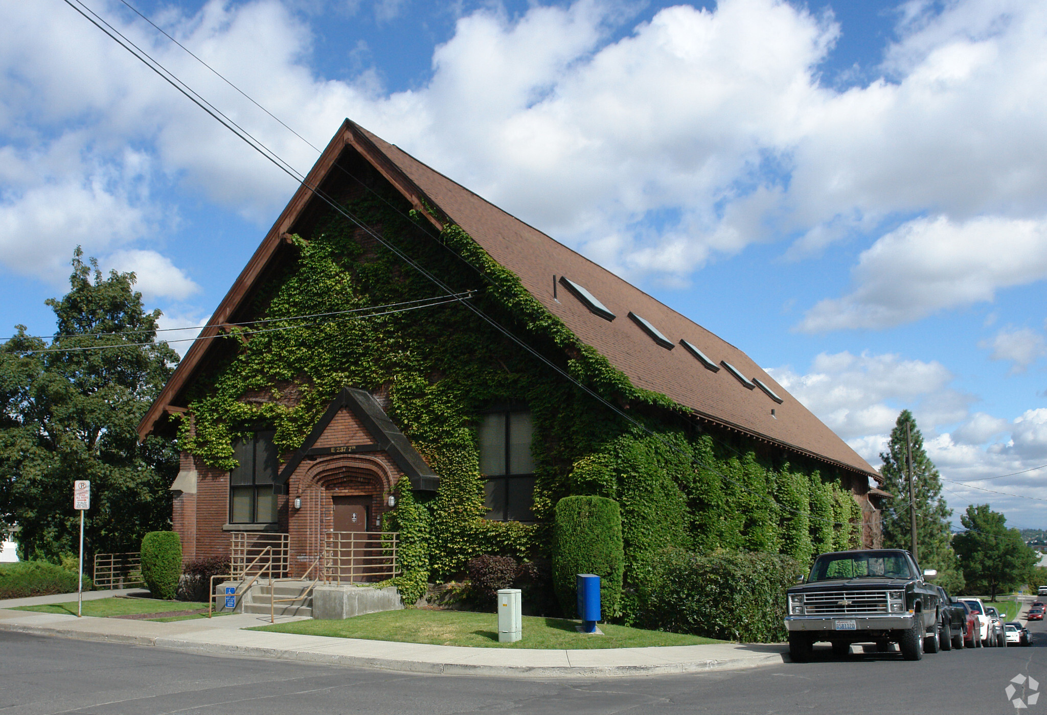 237 E 7th Ave, Spokane, WA for sale Primary Photo- Image 1 of 1