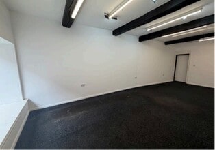 5 Carter Gate, Newark for lease Interior Photo- Image 2 of 4