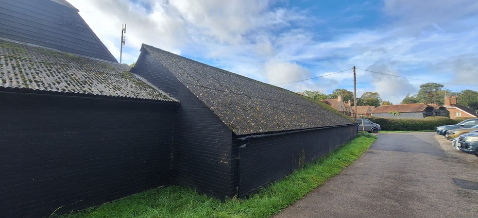 Castle Ln, West Grinstead for lease - Building Photo - Image 3 of 3