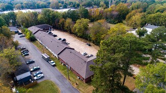 Plus de détails pour 1839 Tyler St, Conway, AR - Multi-résidentiel à vendre