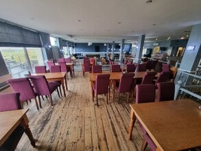 The Street, Corton for lease Interior Photo- Image 1 of 2