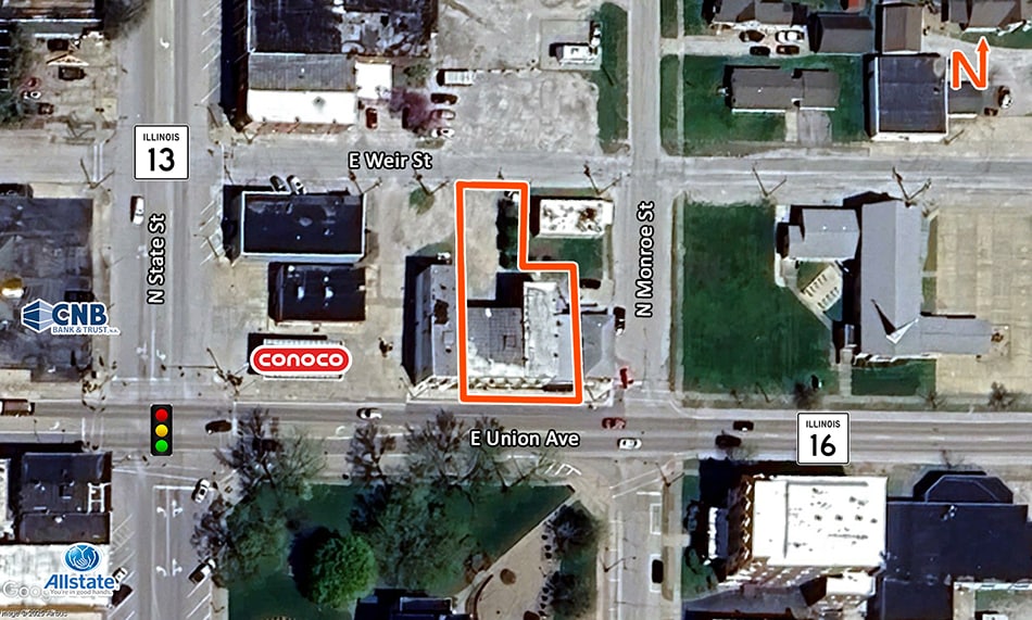 8,015 SF Mixed-Use Building for Sale portfolio of 2 properties for sale on LoopNet.ca - Building Photo - Image 3 of 16