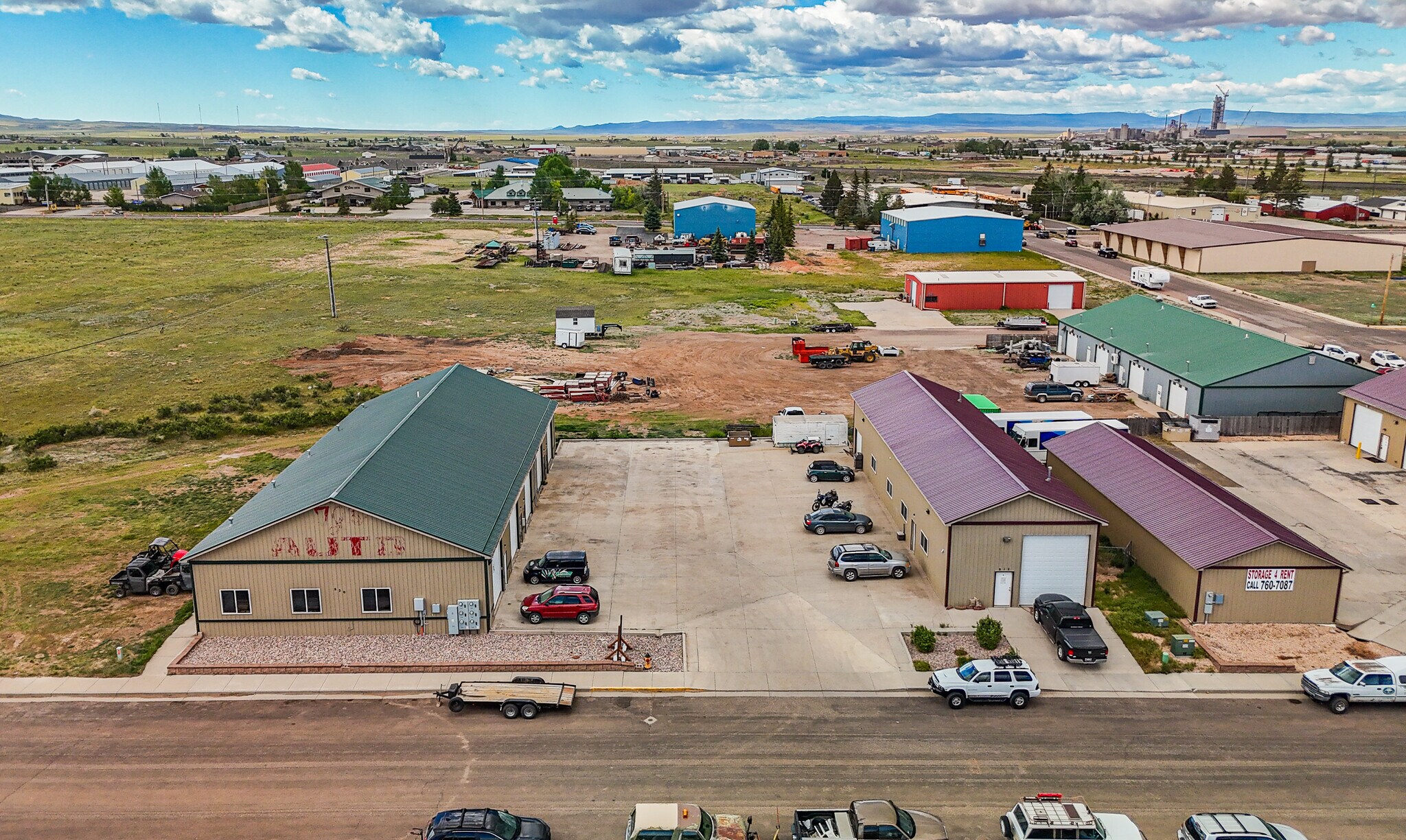 820 Plaza Ln, Laramie, WY à vendre Photo du bâtiment- Image 1 de 14