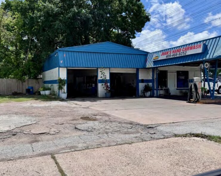 2013 Center St, Deer Park, TX à vendre - Photo du bâtiment - Image 2 de 4