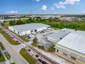 2930 Maine Ave, Lakeland, FL for lease Interior Photo- Image 2 of 17