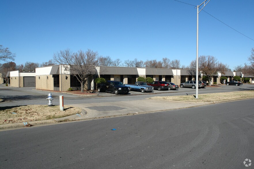 5105 McClanahan Dr, North Little Rock, AR for sale - Building Photo - Image 3 of 10