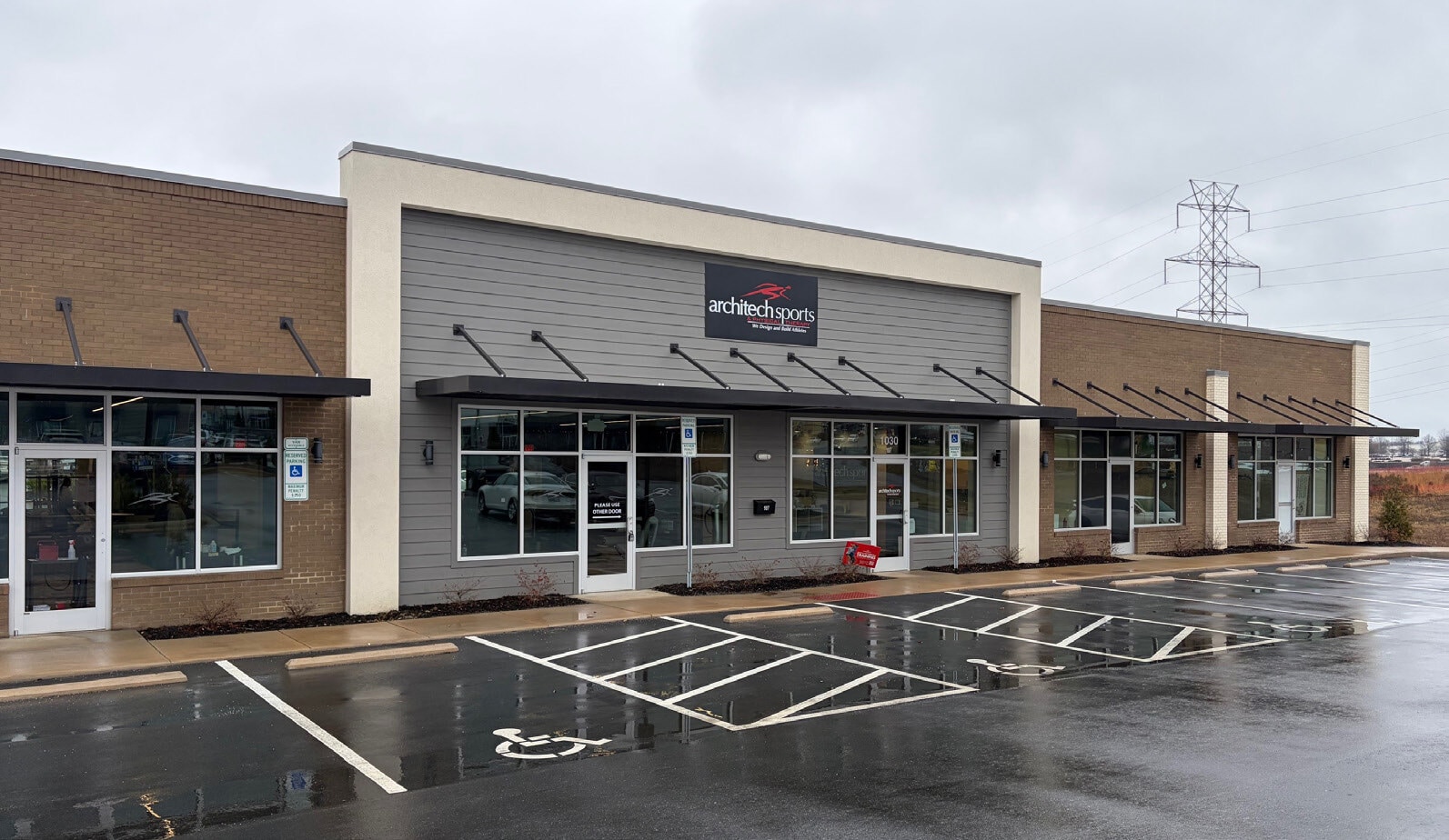 1048 Copperfield Blvd NE, Concord, NC for lease Primary Photo- Image 1 of 2