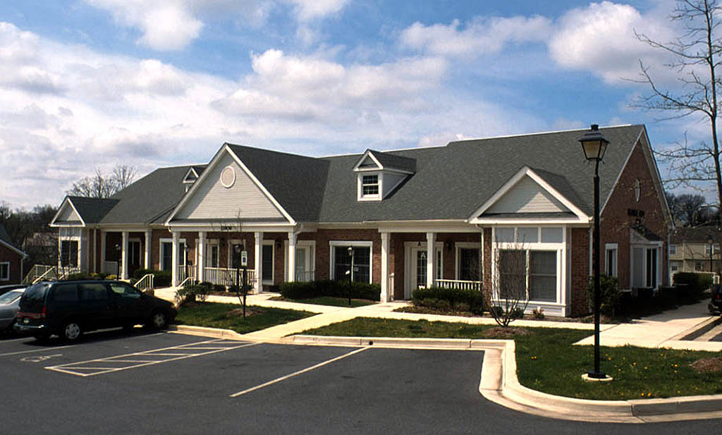 11906 Darnestown Rd, Gaithersburg, MD à louer Photo principale- Image 1 de 10