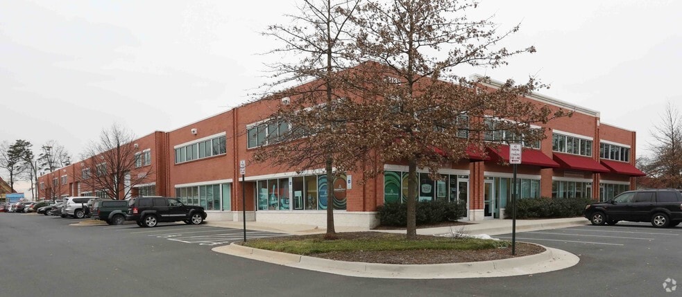 22135 Davis Dr, Sterling, VA for lease - Primary Photo - Image 1 of 8