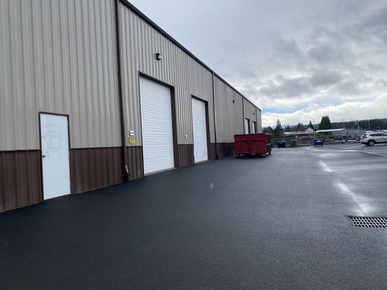 2455 NW Campus Dr, Estacada, OR for lease - Building Photo - Image 2 of 3