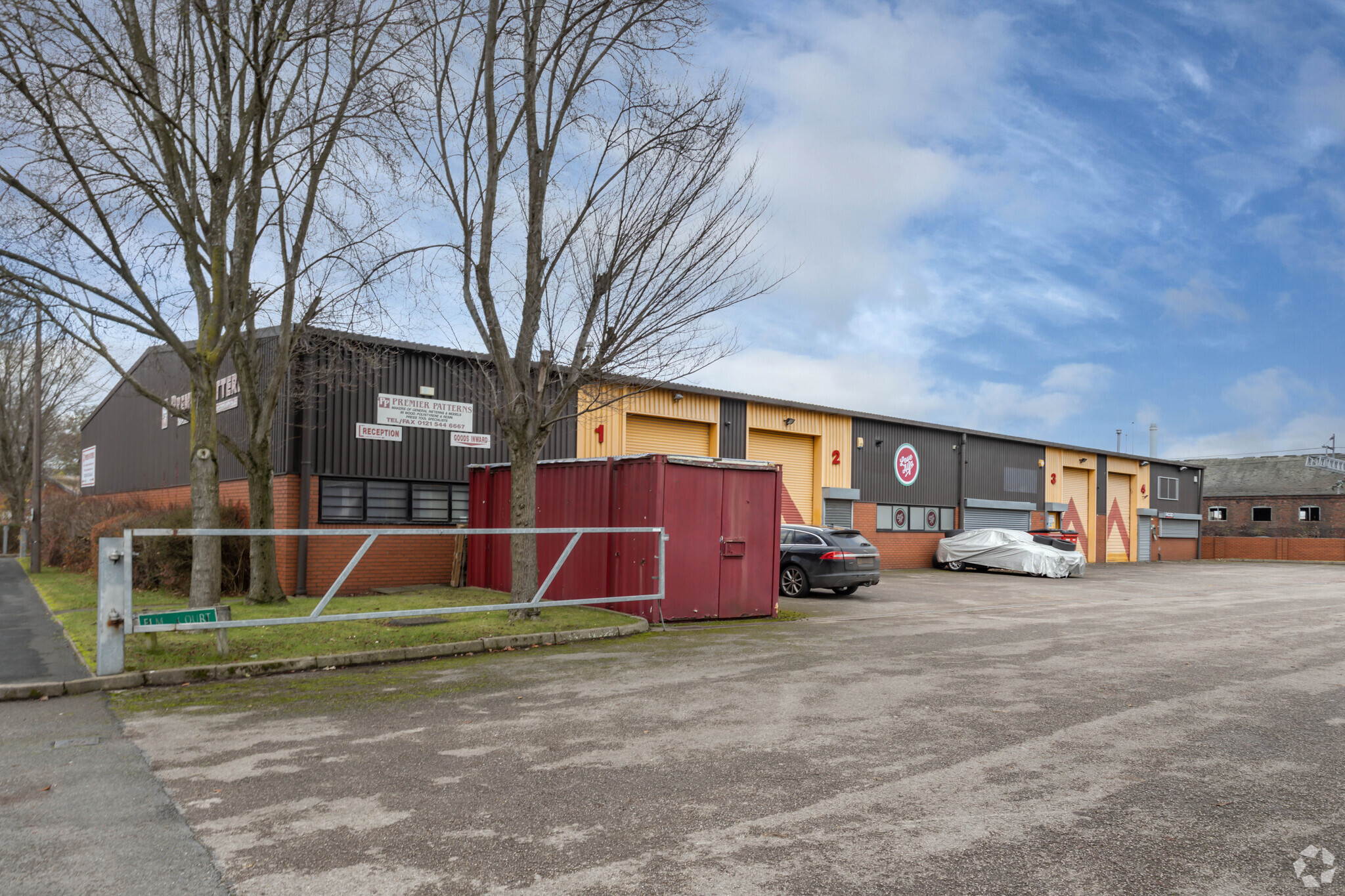 Crystal Dr, Smethwick for lease Primary Photo- Image 1 of 4