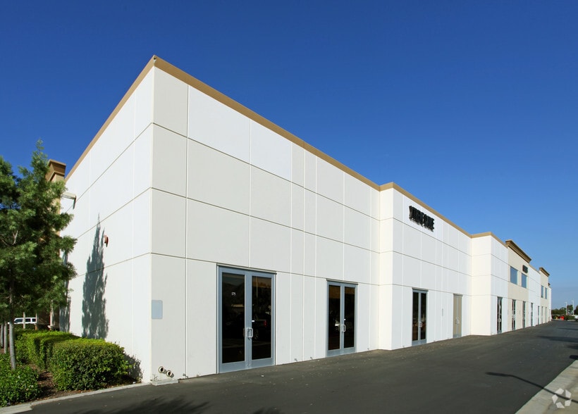 26439 Rancho Pky, Lake Forest, CA for sale - Building Photo - Image 2 of 8