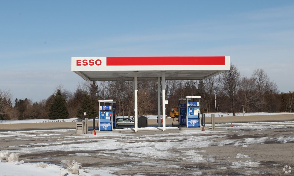 6065 Highway 115 Ave N, Clarington, ON à vendre - Photo du bâtiment - Image 3 de 3