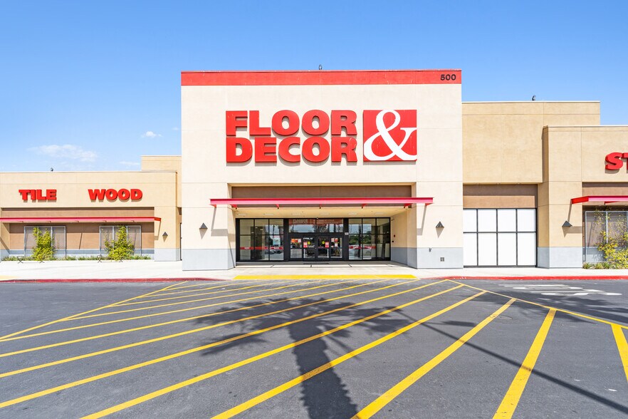 500-506 Carson Town Ctr N, Carson, CA à vendre - Photo principale - Image 2 de 27