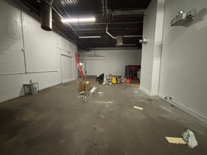 1701-1735 W Armitage Ct, Addison, IL for lease Interior Photo- Image 1 of 1